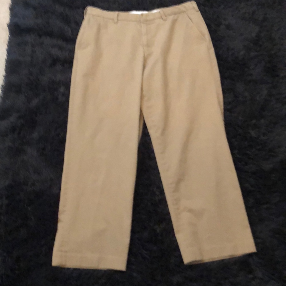 VAN HEUSEN KHAKIS